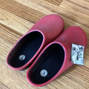 Red and black slip on clogs size 5 girls/women